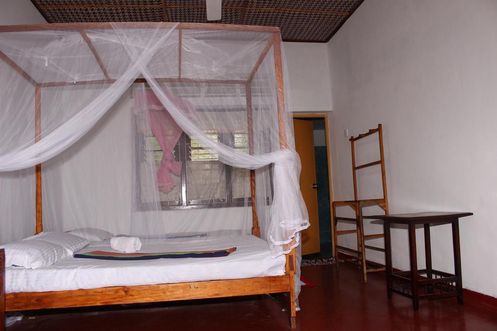 Abberny Villa Midigama East Zimmer foto