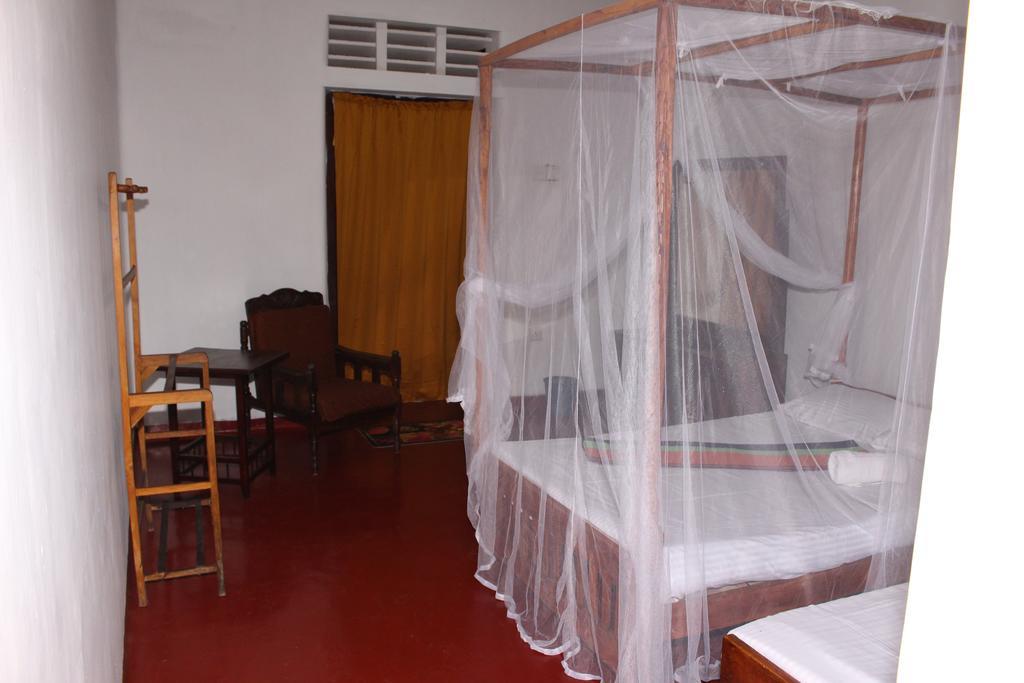 Abberny Villa Midigama East Zimmer foto