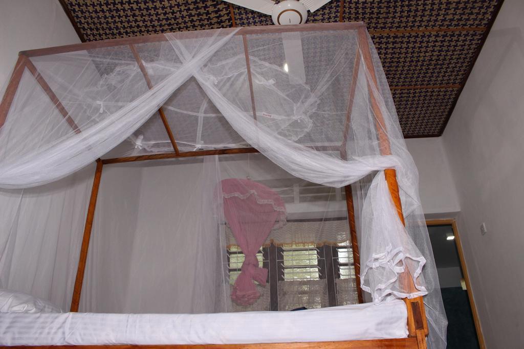 Abberny Villa Midigama East Exterior foto